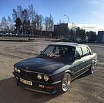 BMW 520ik E28