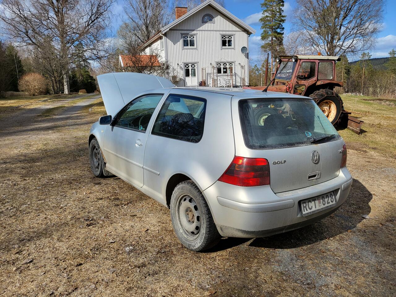 Volkswagen Golf (2000) - Garaget