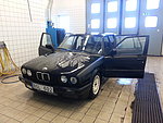 BMW 325i