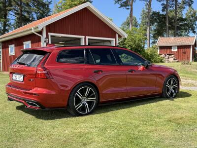 Volvo V60 R design