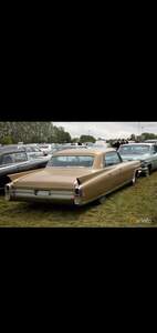 Cadillac Fleetwood Sixty Special 4dr HT