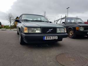 Volvo 945 2.3 SE