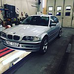BMW E46 325XI