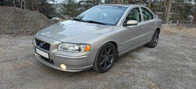 Volvo S60 2,5T AWD Manuell