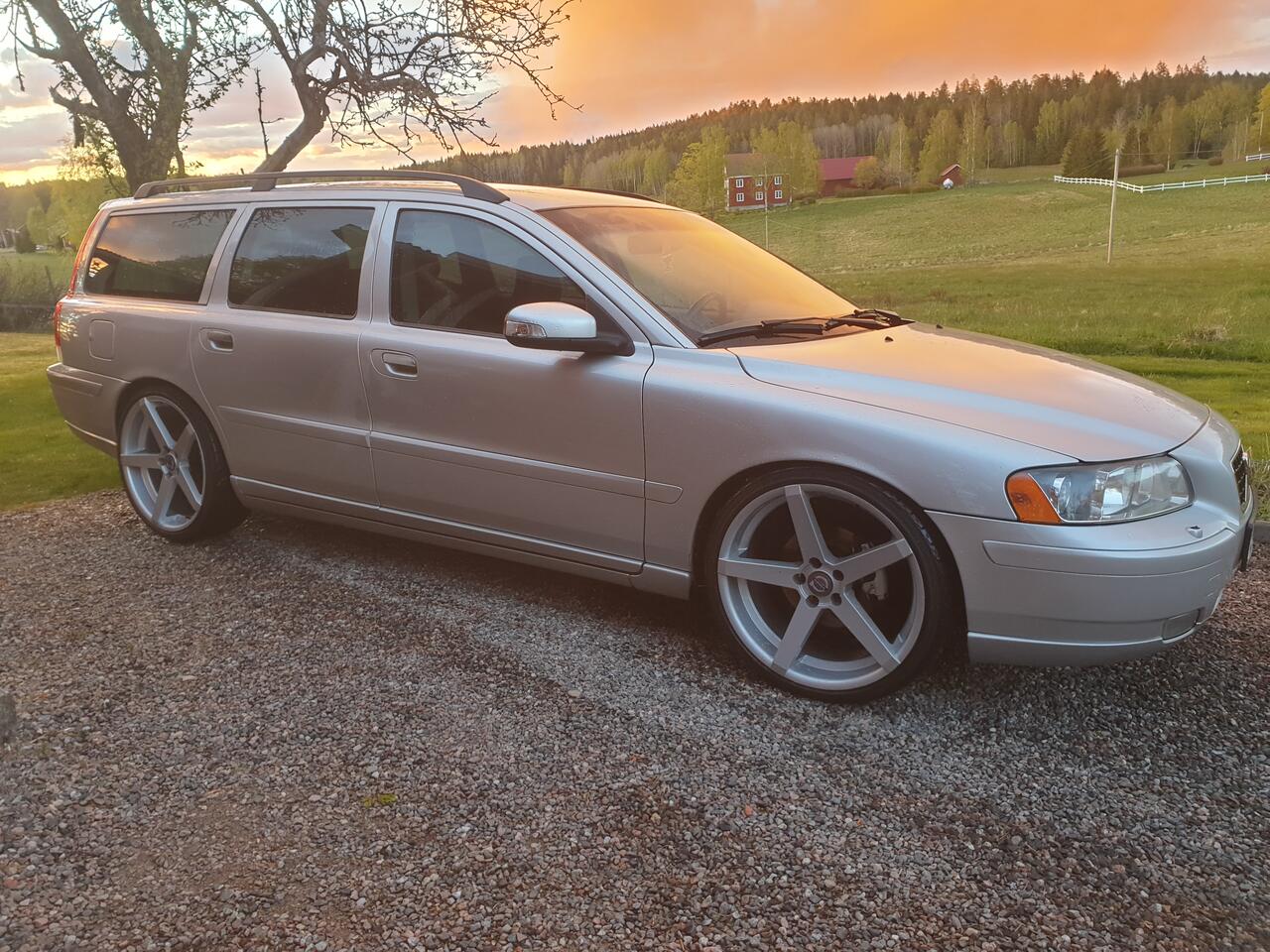 Volvo V70