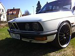 BMW E28 528I