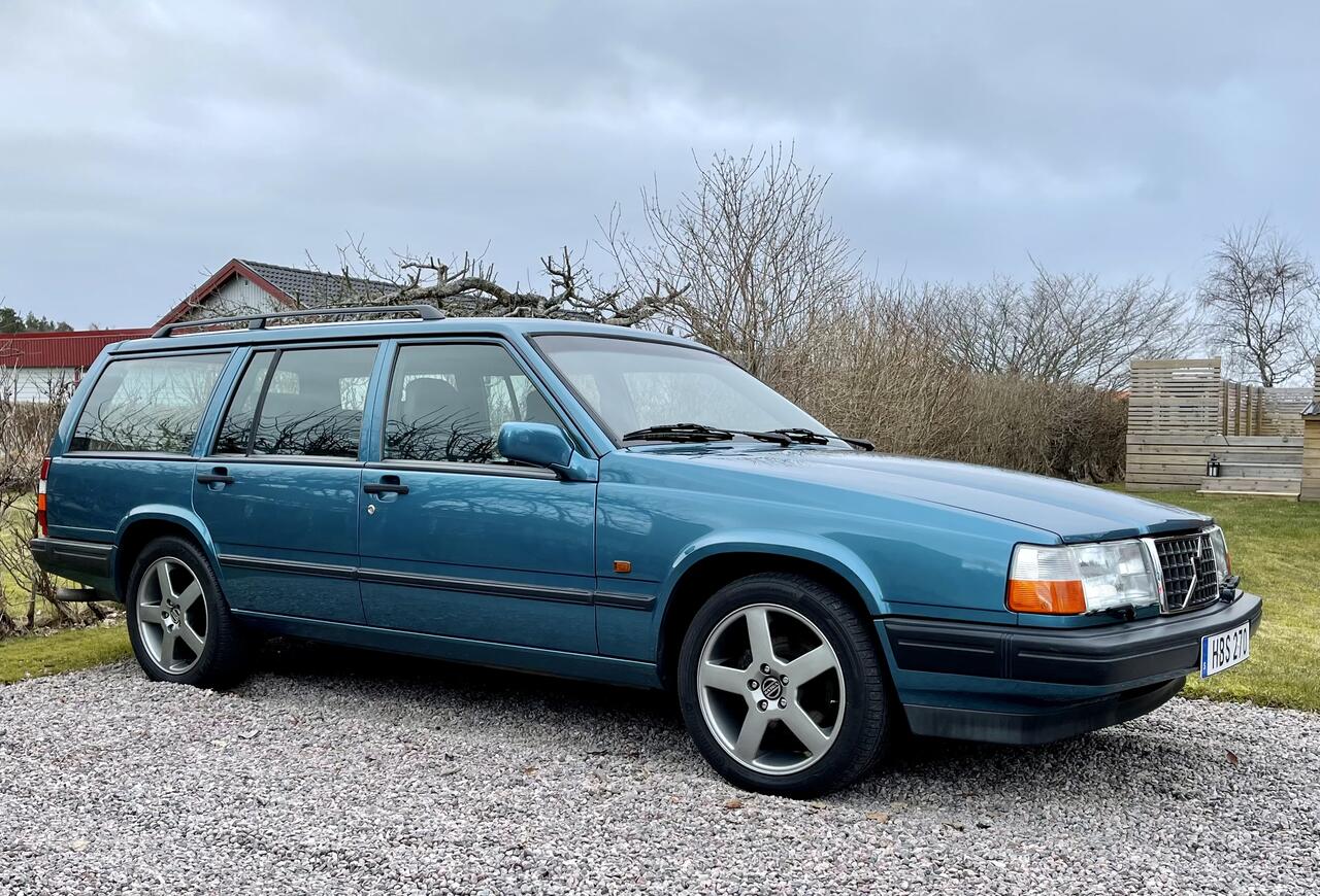 Volvo 945 ltt SE