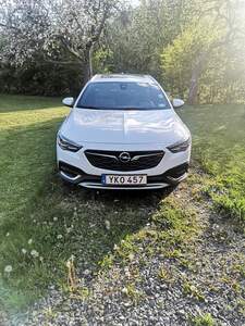 Opel Country tourer / Insignia