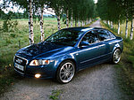 Audi A4 quattro 2.0T FSI