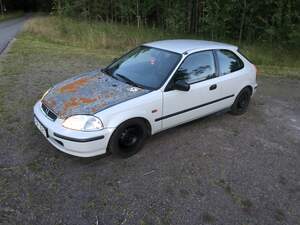 Honda Civic 1,4 IS