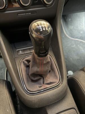 Volkswagen Golf VI