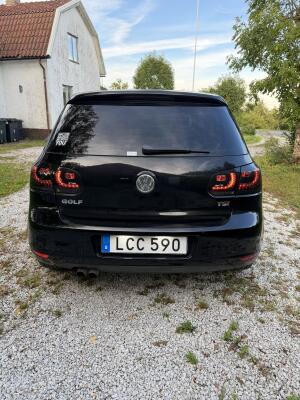 Volkswagen Golf VI