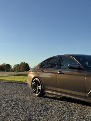 BMW M550i g30