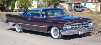 Chrysler Imperial Custom