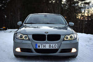 BMW 325i E90