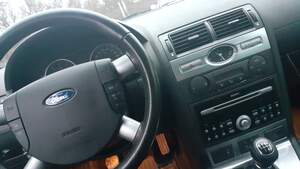 Ford Mondeo 3.0 V6