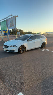 Volvo V60 D4 awd