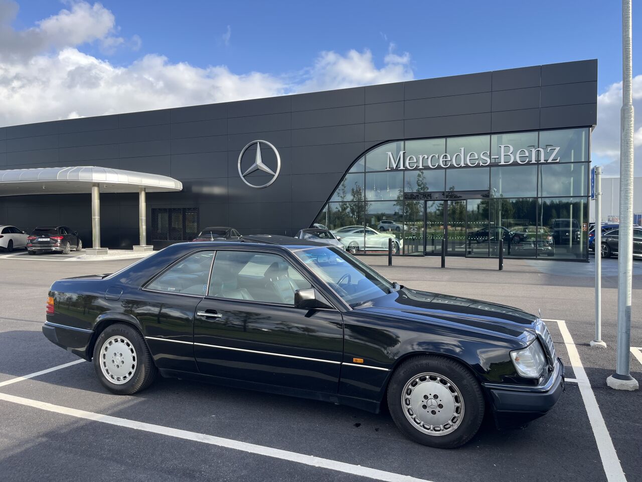 Mercedes 300 CE-24