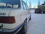 BMW E21
