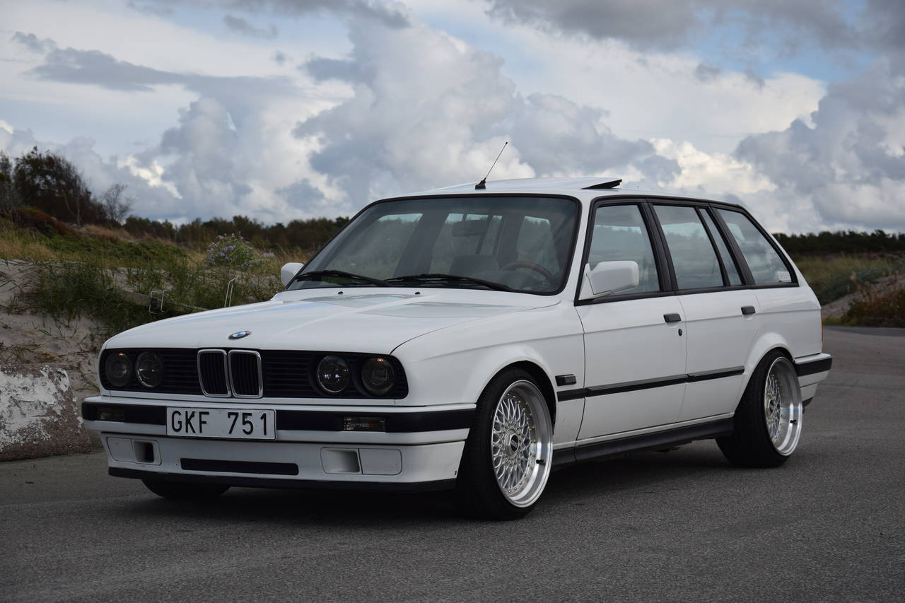 BMW 320i Touring