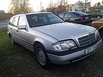 Mercedes C220TD