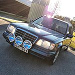 Mercedes w124 e220t -94