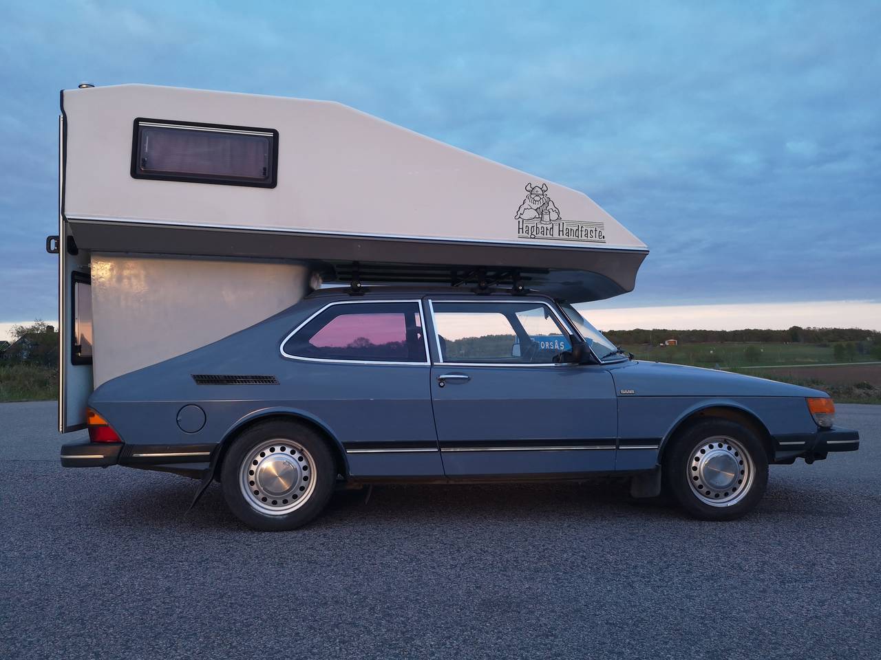 Saab 900GLi Toppola