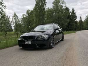 BMW 330D Touring M-Sport