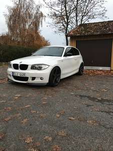 BMW 130i E81