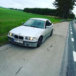 BMW E36 325i Coupe