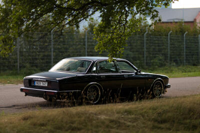 Jaguar Sovereign