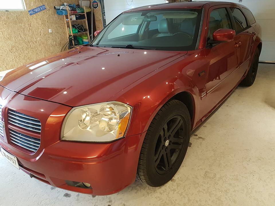 Dodge magnum 2004