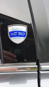 Volvo XC90 V8