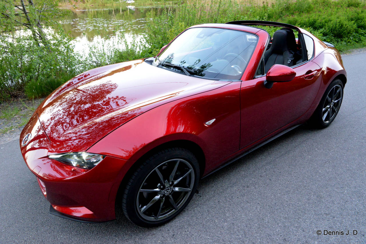 Mazda Miata mx5 hello Kitty