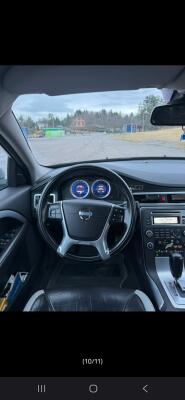 Volvo V70 2.5FT R-Design 2011