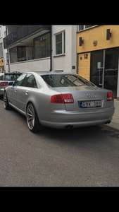 Audi A8 d3