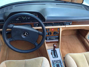 Mercedes W126