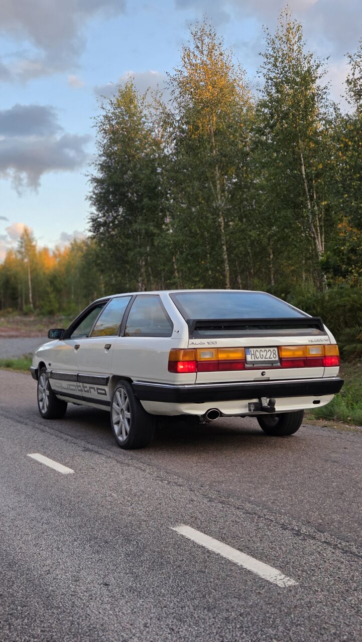 Audi 100 Avant 2.2 Turbo Quattro