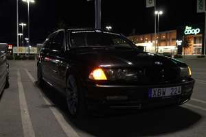 BMW E46 330I