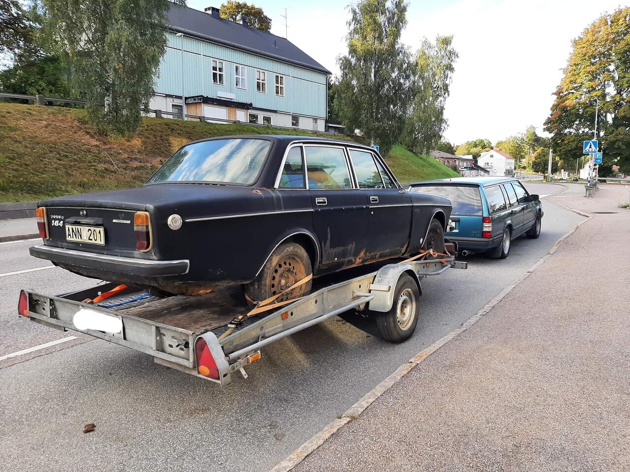 Volvo 164