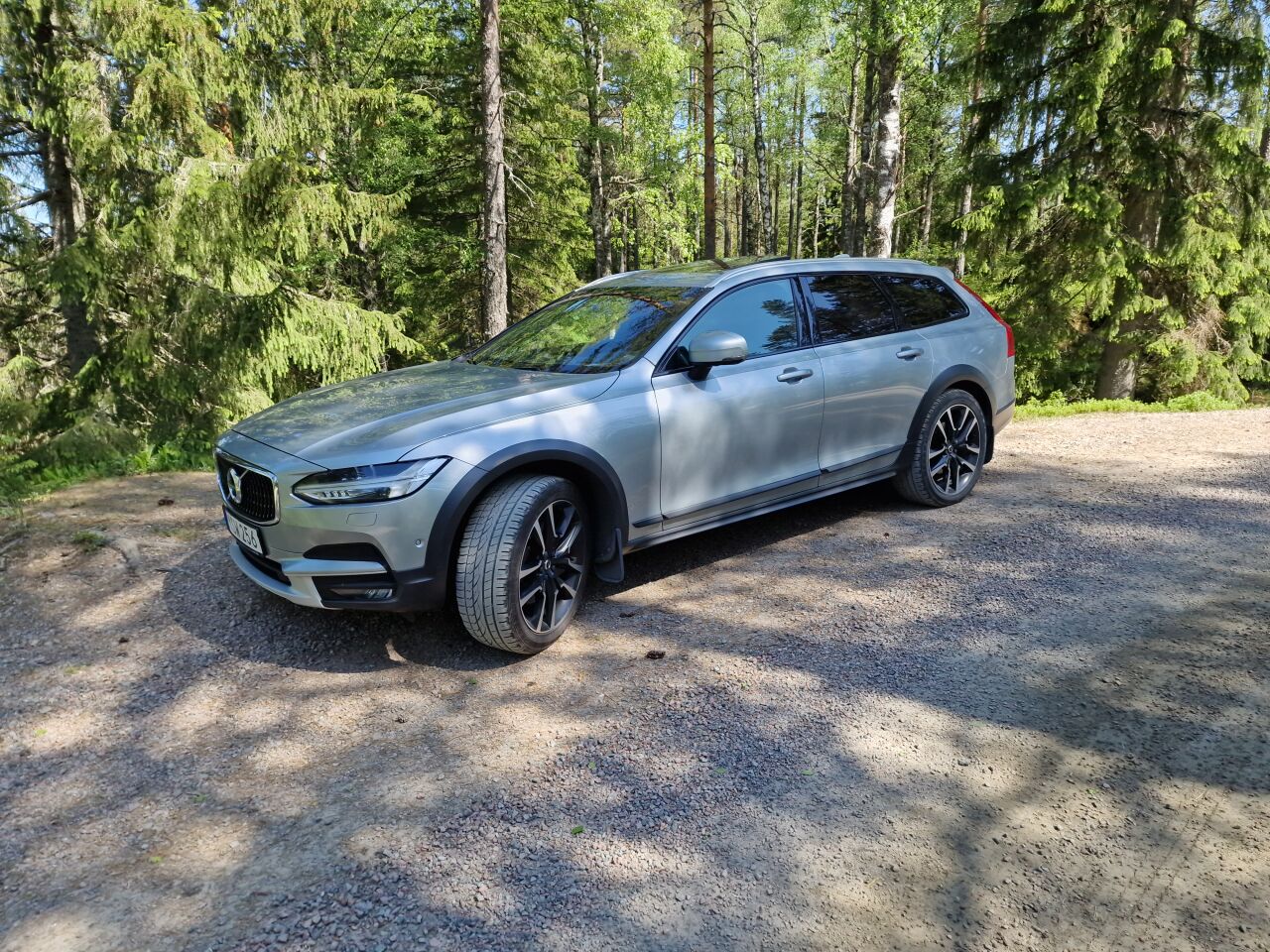 Volvo V90 Cross Country