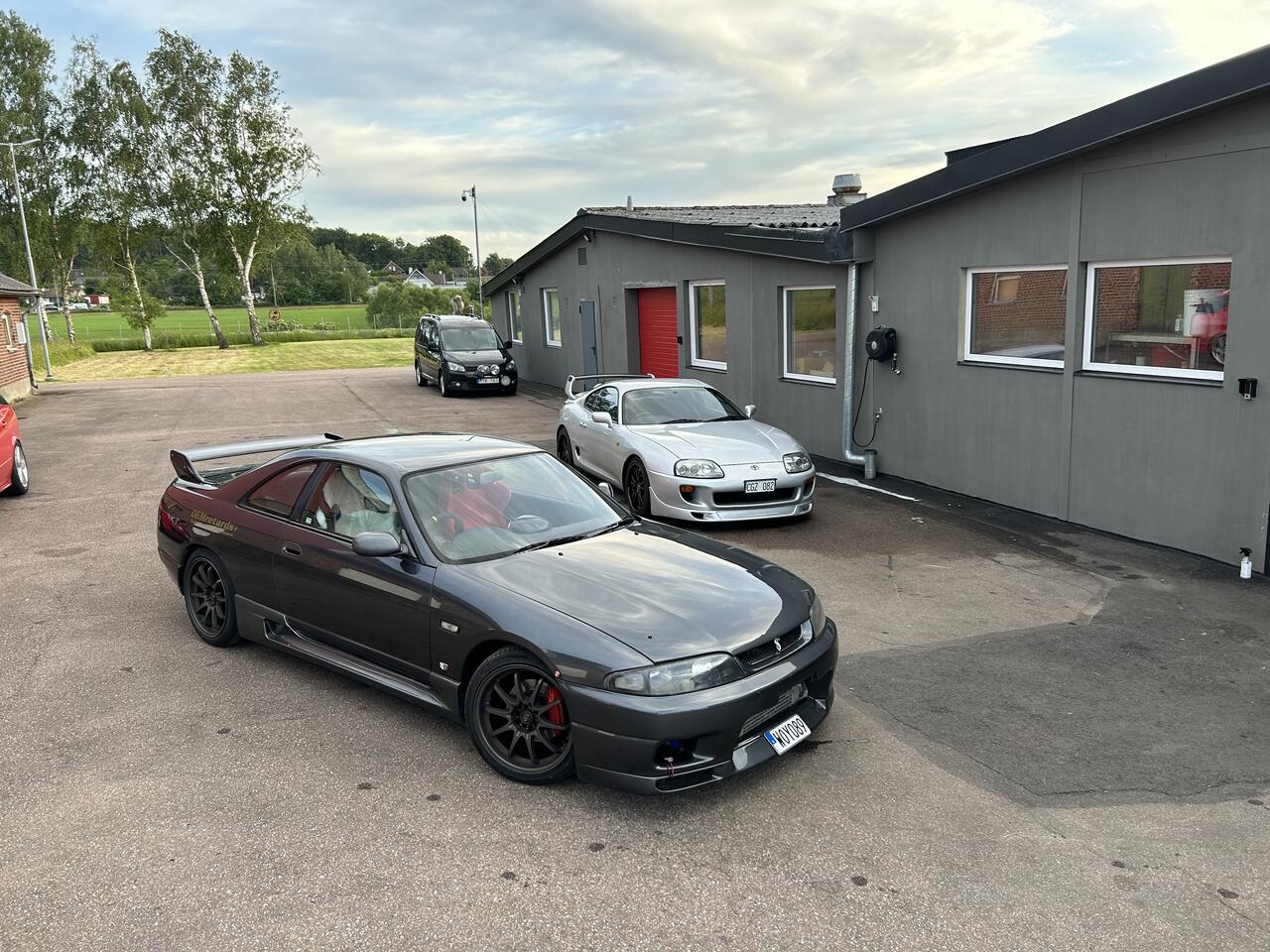 Nissan Skyline R33