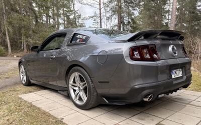 Ford Mustang GT Coupe 5.0