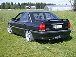Opel Omega 3000 24v