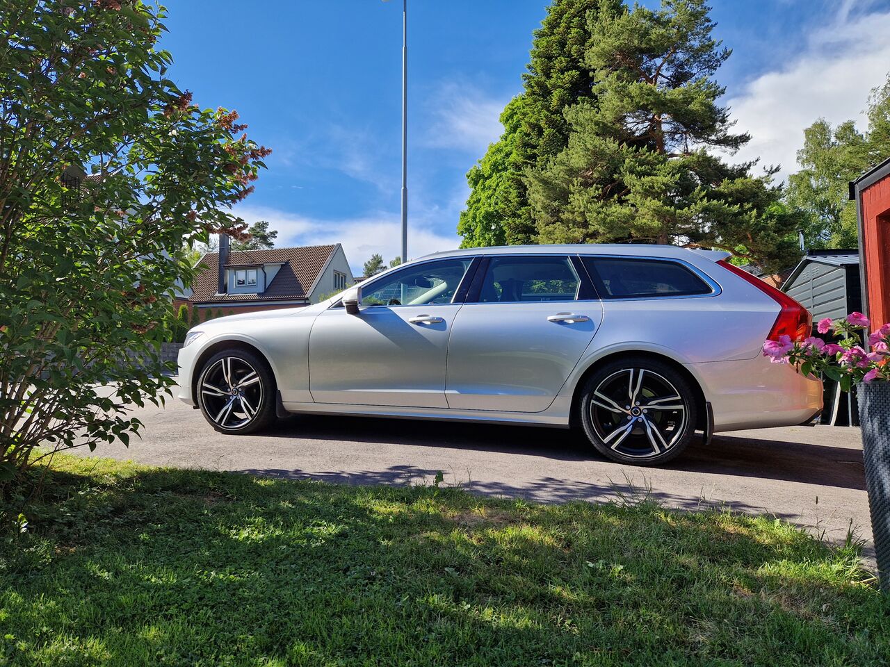 Volvo V90