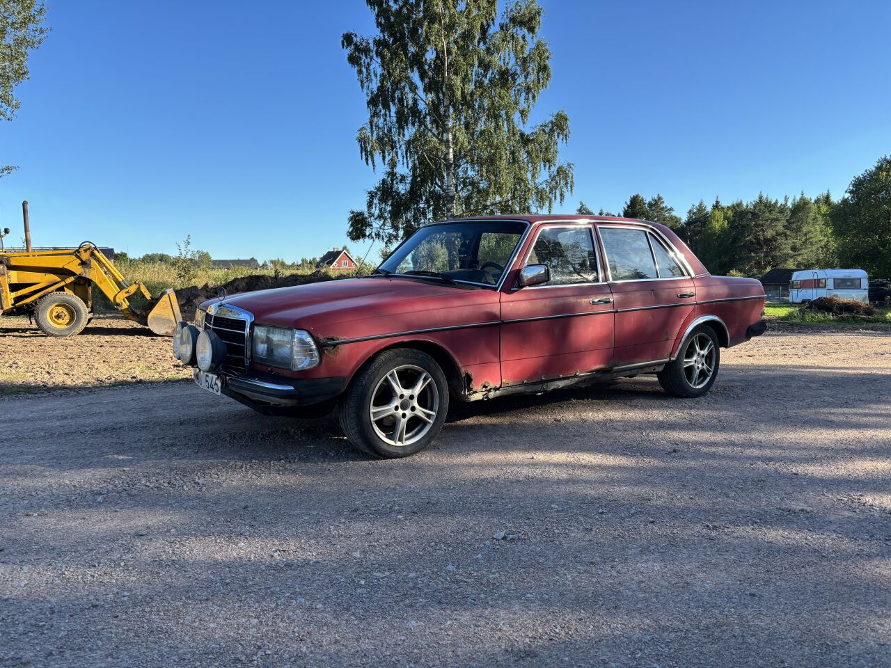 Mercedes W123