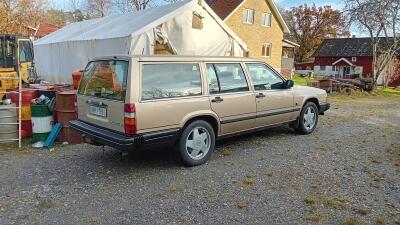 Volvo 745 GLE