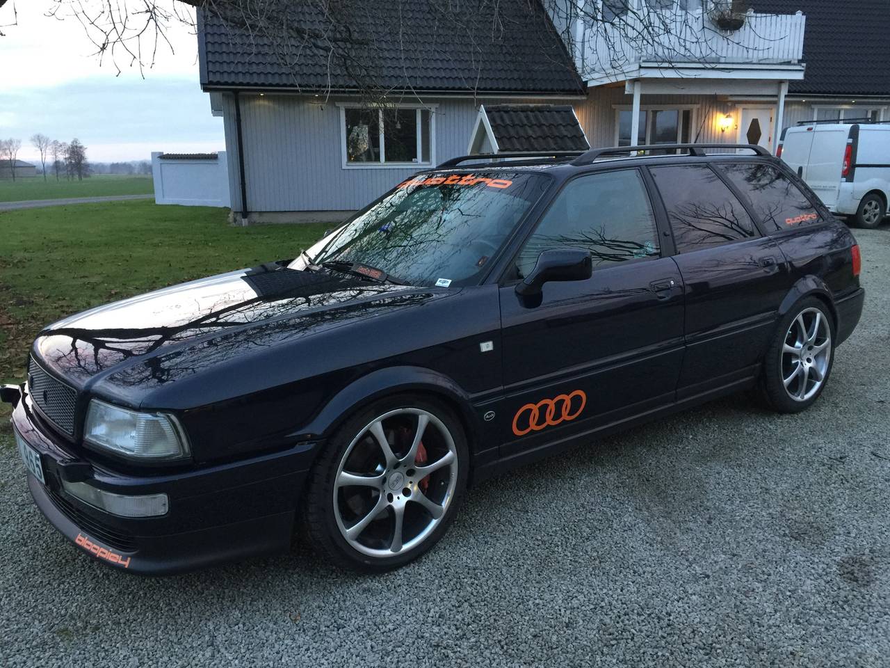 Audi s2 avant