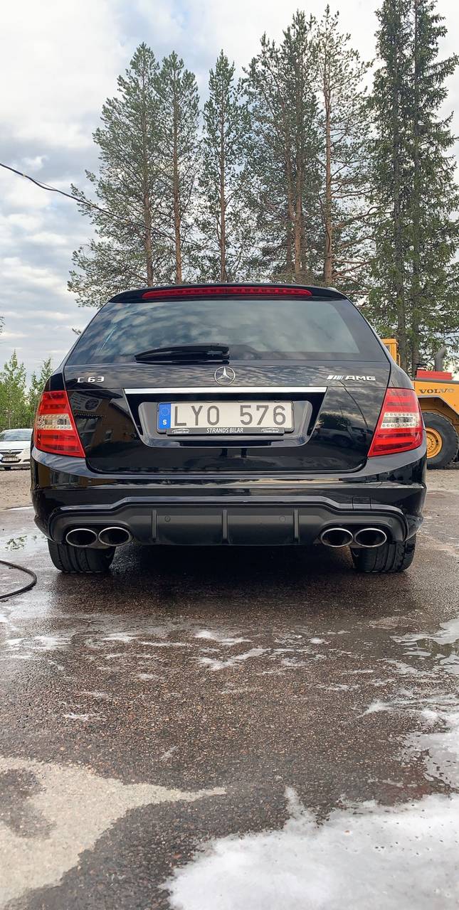 Mercedes C63 Amg Kleemann Tune 12 Garaget