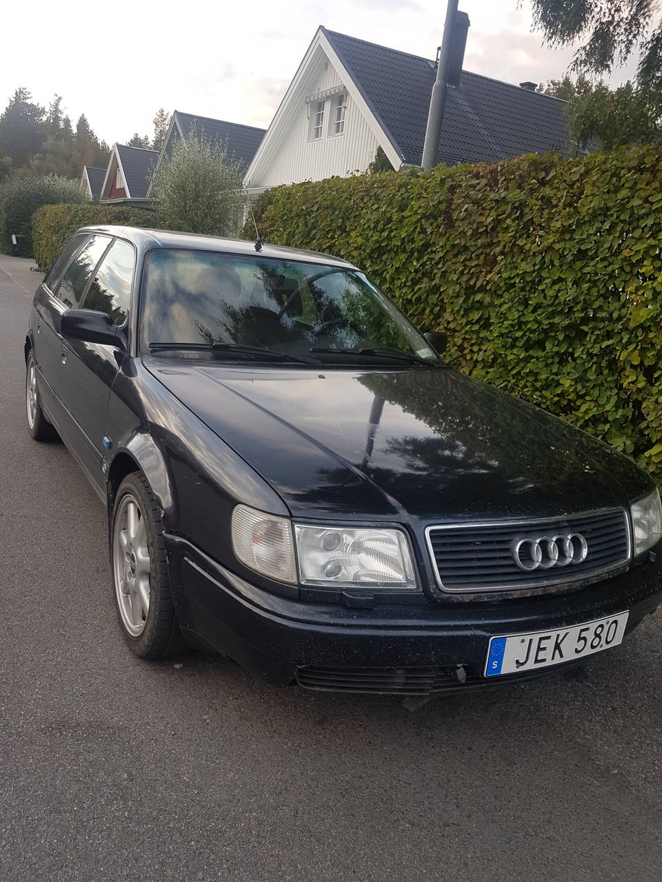 Audi 100 avant s4